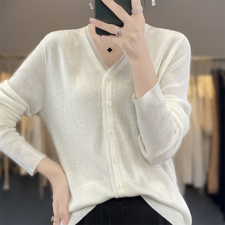 v领长袖针织羊毛开衫女休闲显瘦纯色外搭新款百搭上衣洋气外套,针织衫/毛衣,雪真羊绒