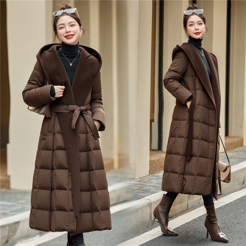 【bao款大货已出】2025年冬装拼接羊绒连帽长款羽绒服大衣90白鸭,女装羽绒服,雅静靓衣