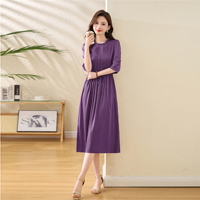 2025年夏季新款高级感气质仿真丝连衣裙现货，女装连衣裙，多彩