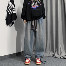 深蓝色