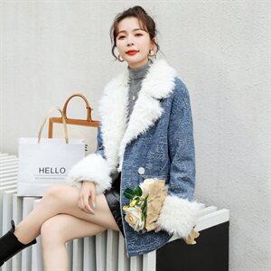 时尚拼接羊毛羔毛呢大衣女冬季新款加厚保暖外套显瘦百搭气质上衣图片
