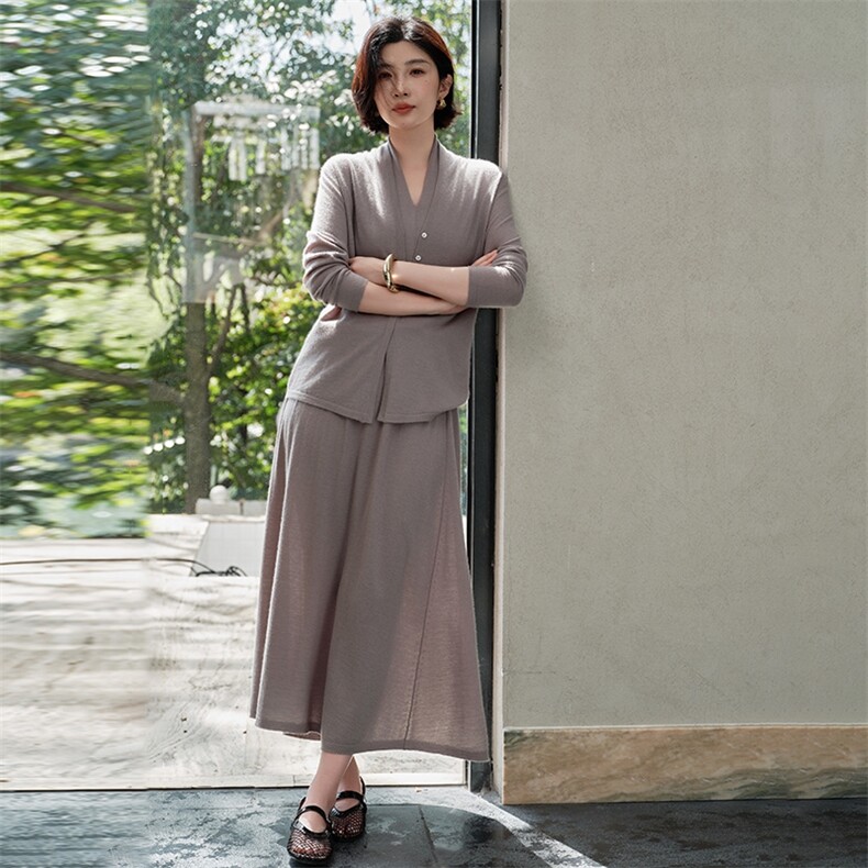 2025春秋新款羊绒裙女100纯山羊绒优雅气质休闲设计中长款半身裙,女装半身裙,江帆羊绒