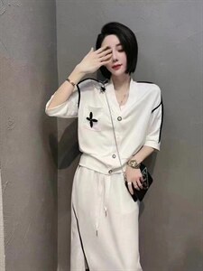 竹节套裙图片