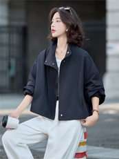 爆《现货2025秋季新款时尚休闲抽绳拉链立领洋气外套》，女装短外套，欧米莱