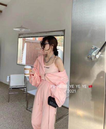 Simple.简希2021春新款字母图案洋气网红风三件套装，女装职业装，simple简希