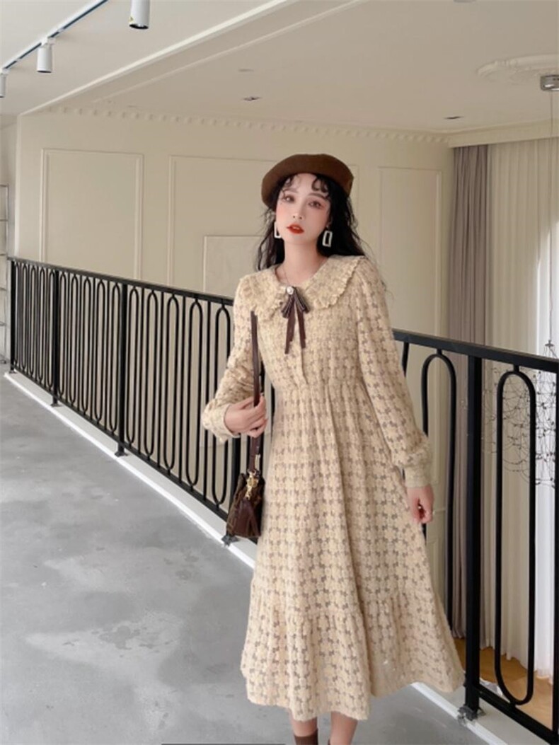 加厚蕾丝连衣裙，女装连衣裙，安玖拉