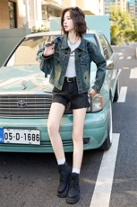 2026秋季新款现货气质炸街短款牛仔外套，女装短外套，自然秀