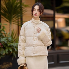 2025冬装新款复古盘扣门襟时尚羽绒服外套，女装羽绒服，曼琳思菲