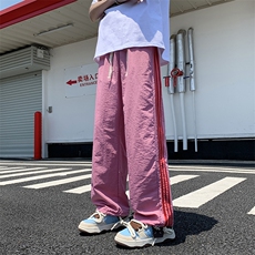粉色