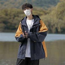 藏青色