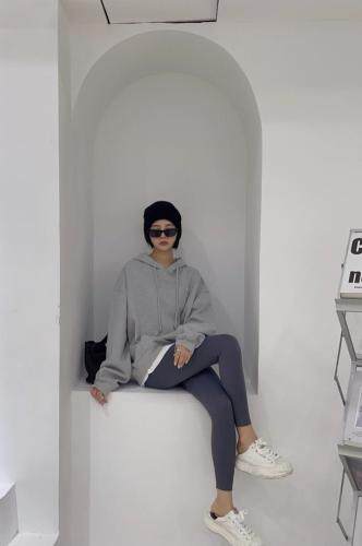 秋季新款韩版针织长袖带帽卫衣，女装卫衣/绒衫，邱小姐