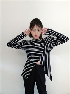 条纹撞色打底衫图片