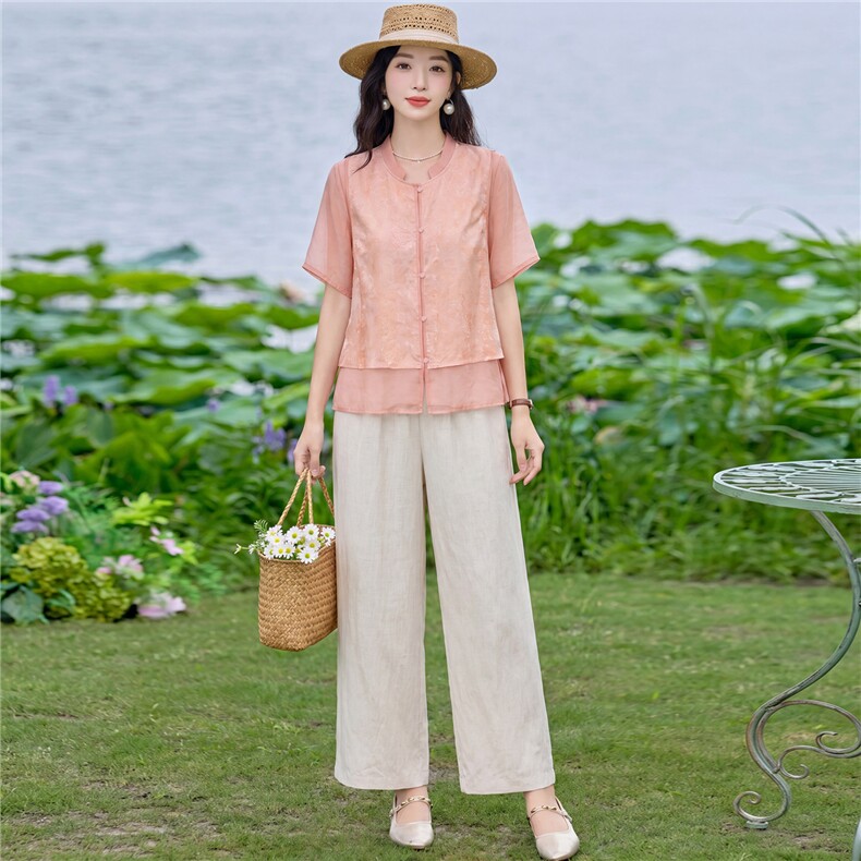 现货2026年夏季新款中式时尚两件套装女小衬衫加马甲天丝麻阔腿裤,女装套装/套裙,璐依舞