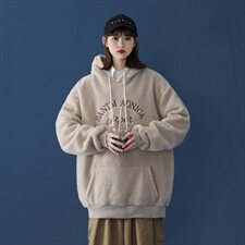 米白色