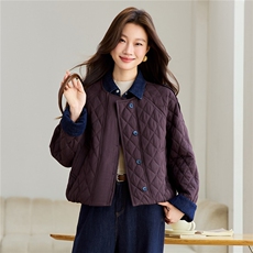 2025年冬季牛仔翻领撞色拼接菱形格夹棉棉服外套棉衣，女装棉衣/棉服，简韵佳