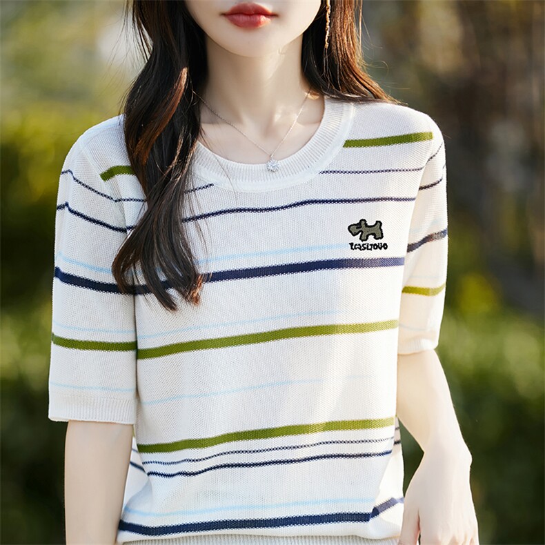 夏季新款女士简约时尚舒适天丝刺绣短袖,女装T恤,斯美雅电商供货
