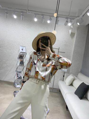 2??0??2??1??春款全面煥新??，女装，AMG