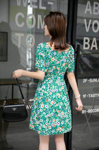 夏季新款流行绿色花色淑女小洋裙，女装，水锦红