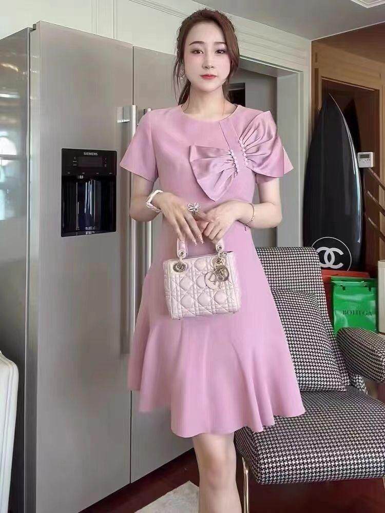 百媚丽人 BMLR144964