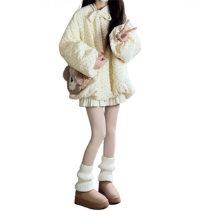 1506A/G78440/P89甜美奶fufu波点设计加厚棉服女图片
