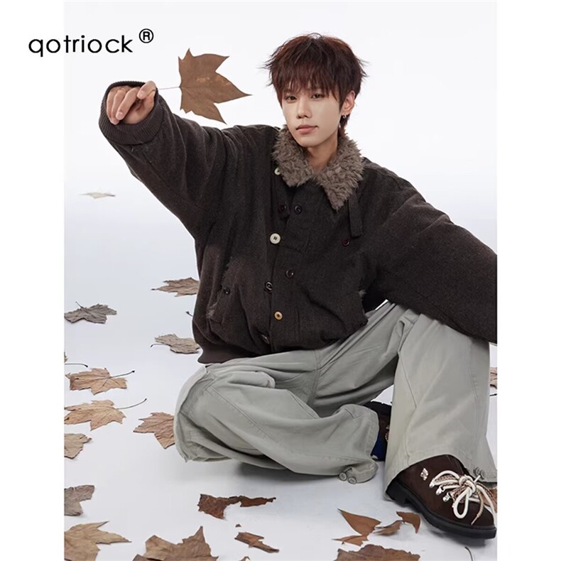 1506/QM8050/P106复古做旧座山雕加厚棉服图片