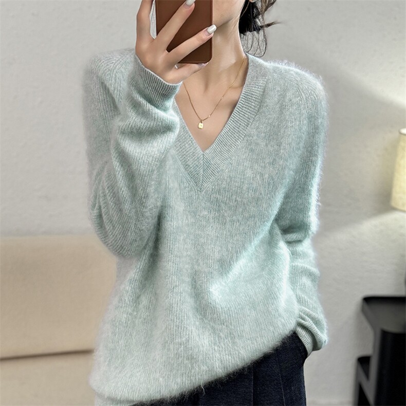 2024新款。百分百羊绒拉绒大V领羊绒衫中长宽松大版针织毛衣，女装羊绒衫，仟禧羊绒