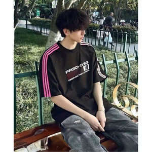 抖音得物品质二开240克宽松纯棉美式潮牌印花三条杠中性风短袖T恤图片