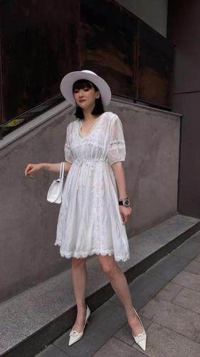 夏季天丝连衣裙，女装连衣裙，紫燕千娇