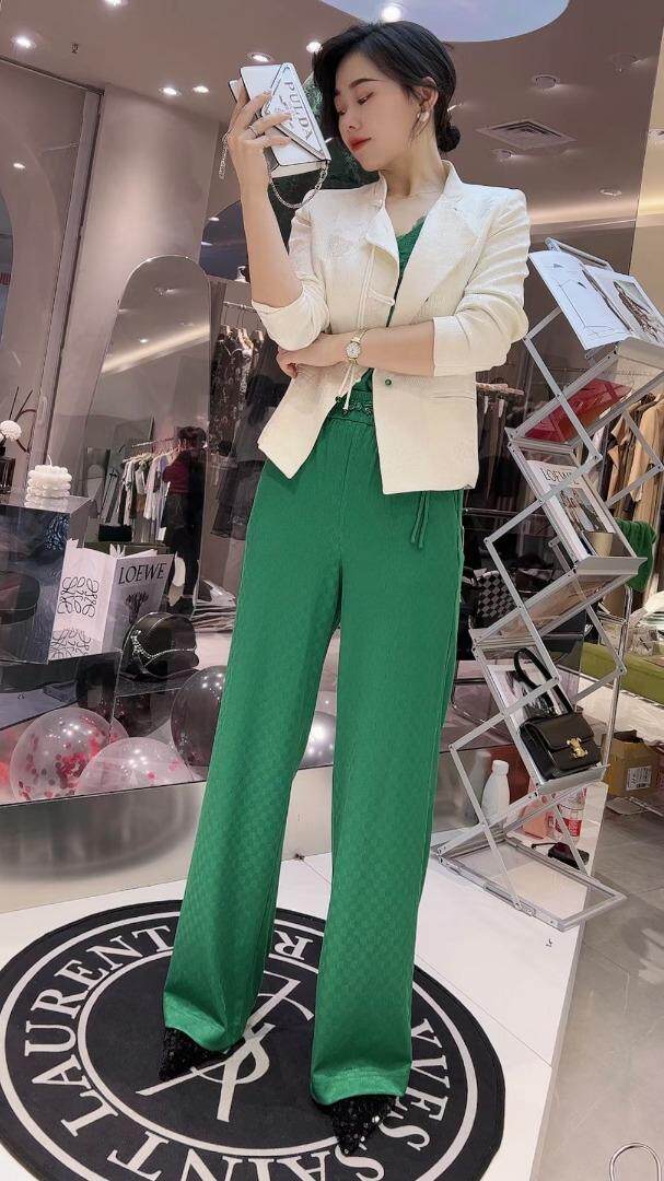 夏装套装，女装职业装，雅尼拉