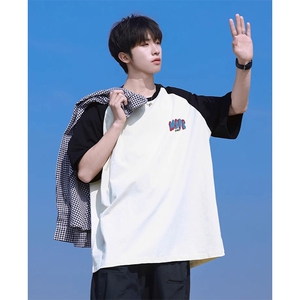 抖音得物高品质二开240克宽松纯棉美式潮牌插肩袖拼接短袖T恤图片