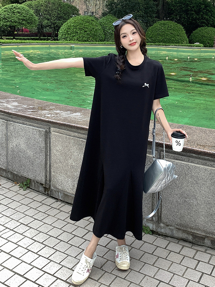 夏季宽松显瘦黑色针织连衣裙时尚百搭中长款裙子，女装连衣裙，鑫慧