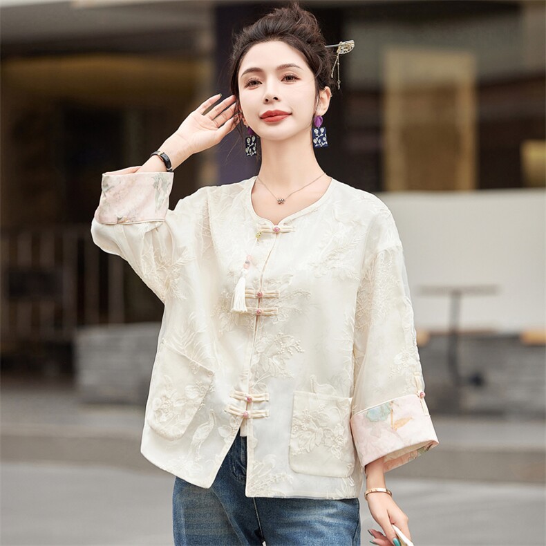 新中式外套女2025新款秋季薄款时尚小个子短款刺绣轻薄防晒衣,女装短外套,难舍钰依