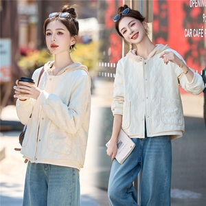 时尚刺绣菱格短款外套女2025秋季新款宽松百搭圆领超好看夹克上衣图片