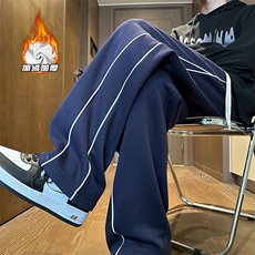 藏青色