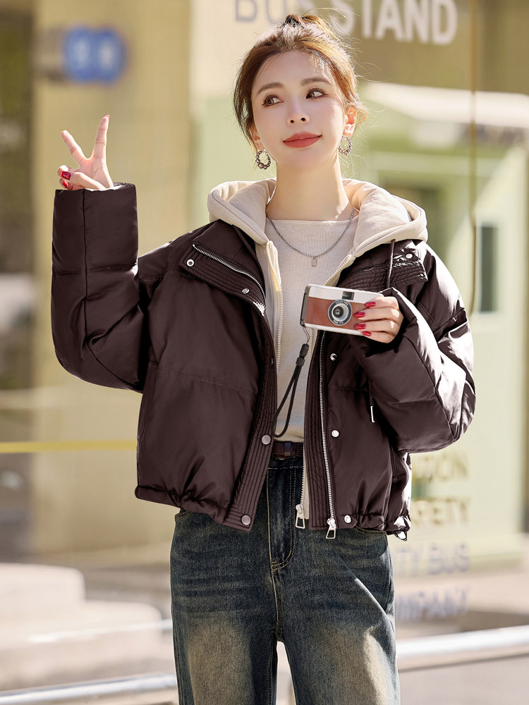欧货白鸭绒羽绒服女短款2025新款宽松PU蛋白皮免洗冬外套高级感爆,女装羽绒服,意芙