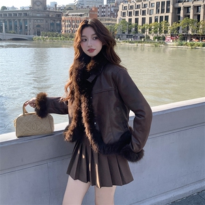 8872款50标羽绒服P295K410图片
