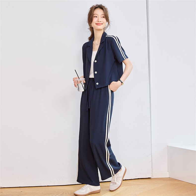 时尚套装女2025夏季新款设计感袖口撞色条纹上衣阔腿直筒裤两件套,女装套装/套裙,辉之琳
