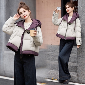 时尚撞色连帽短款羽绒服女2024冬新款超软轻薄保暖显瘦白鸭绒外套图片