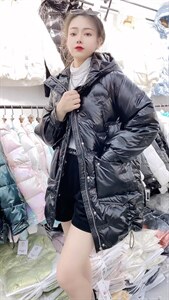 潮牌刺绣亮片衣图片