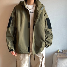 军绿色