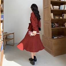 法式复古红色灯芯绒连衣裙女2025春季新款高级感时尚气质衬衫裙子，女装连衣裙，浙宝203