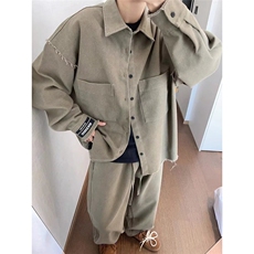 军绿色