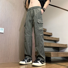 军绿色