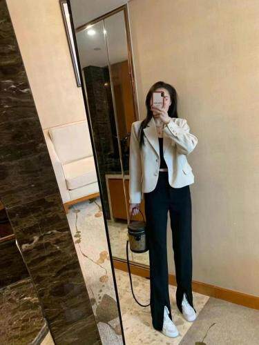 小外套西装，女装西装，洣琳萱