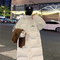 米白色