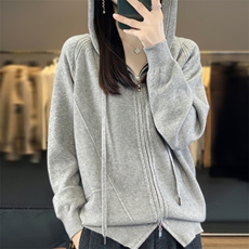 灰色