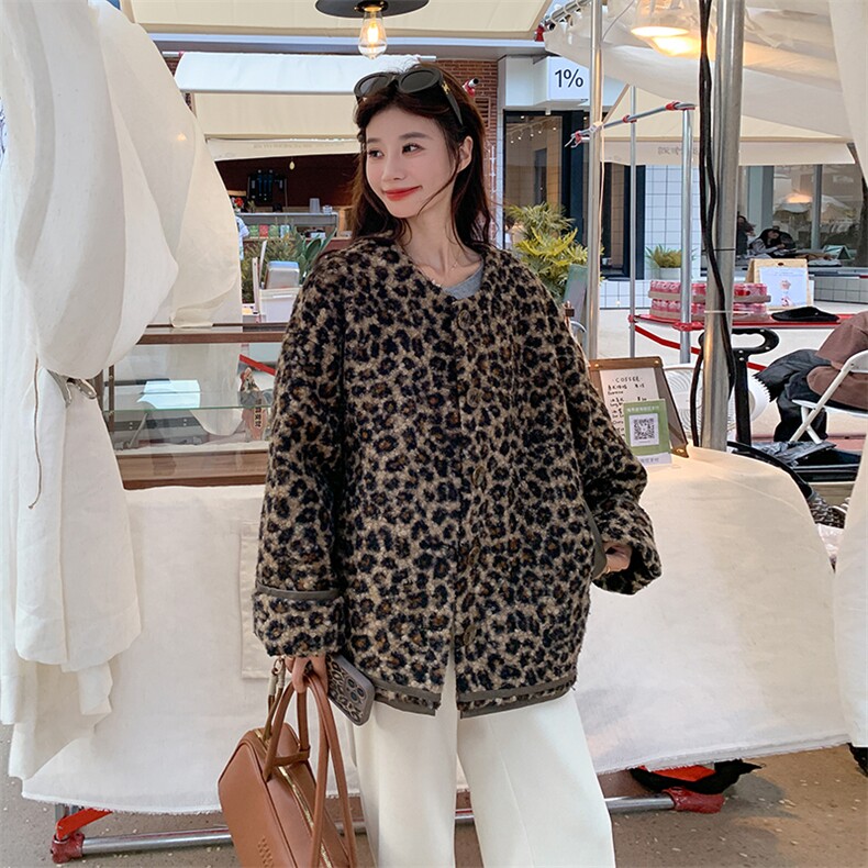 豹纹轻熟御姐风羊羔毛外套女秋冬2025新款气质超好看爆款保暖棉服,女装毛呢外套,2B188