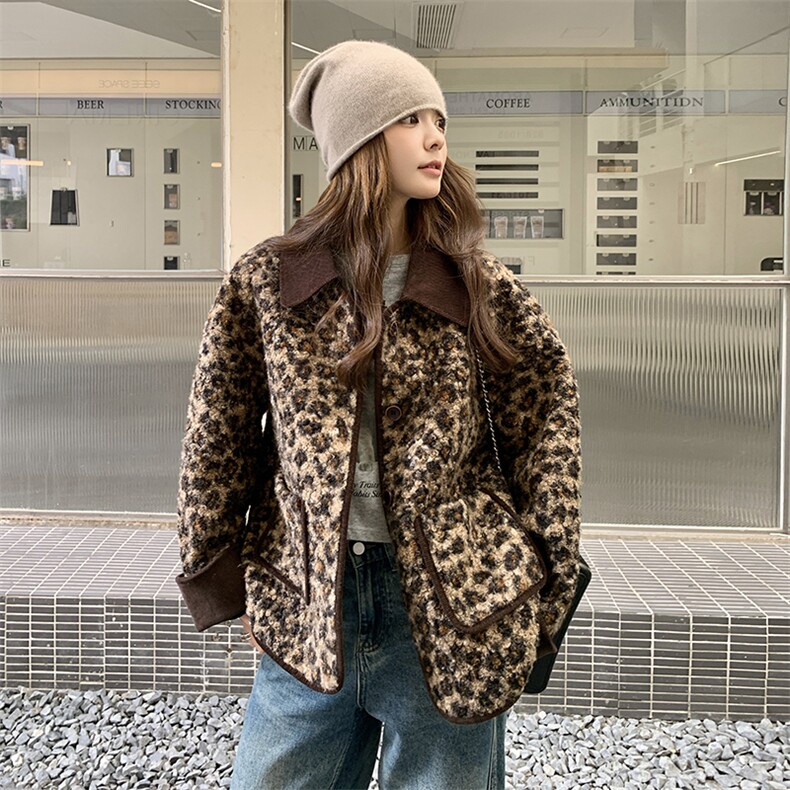 灯芯绒拼接豹纹羊羔毛短外套女秋冬2024新款潮宽松小个子爆款棉衣，女装羊羔毛/颗粒绒，秋水欣儿