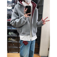 灰色