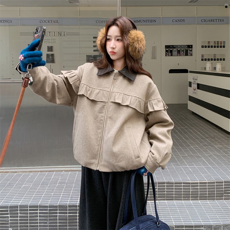 现货新款韩版时尚宽松休闲荷叶边羽绒服90绒外套女减龄白鸭绒上衣,女装派克服,韩然一族